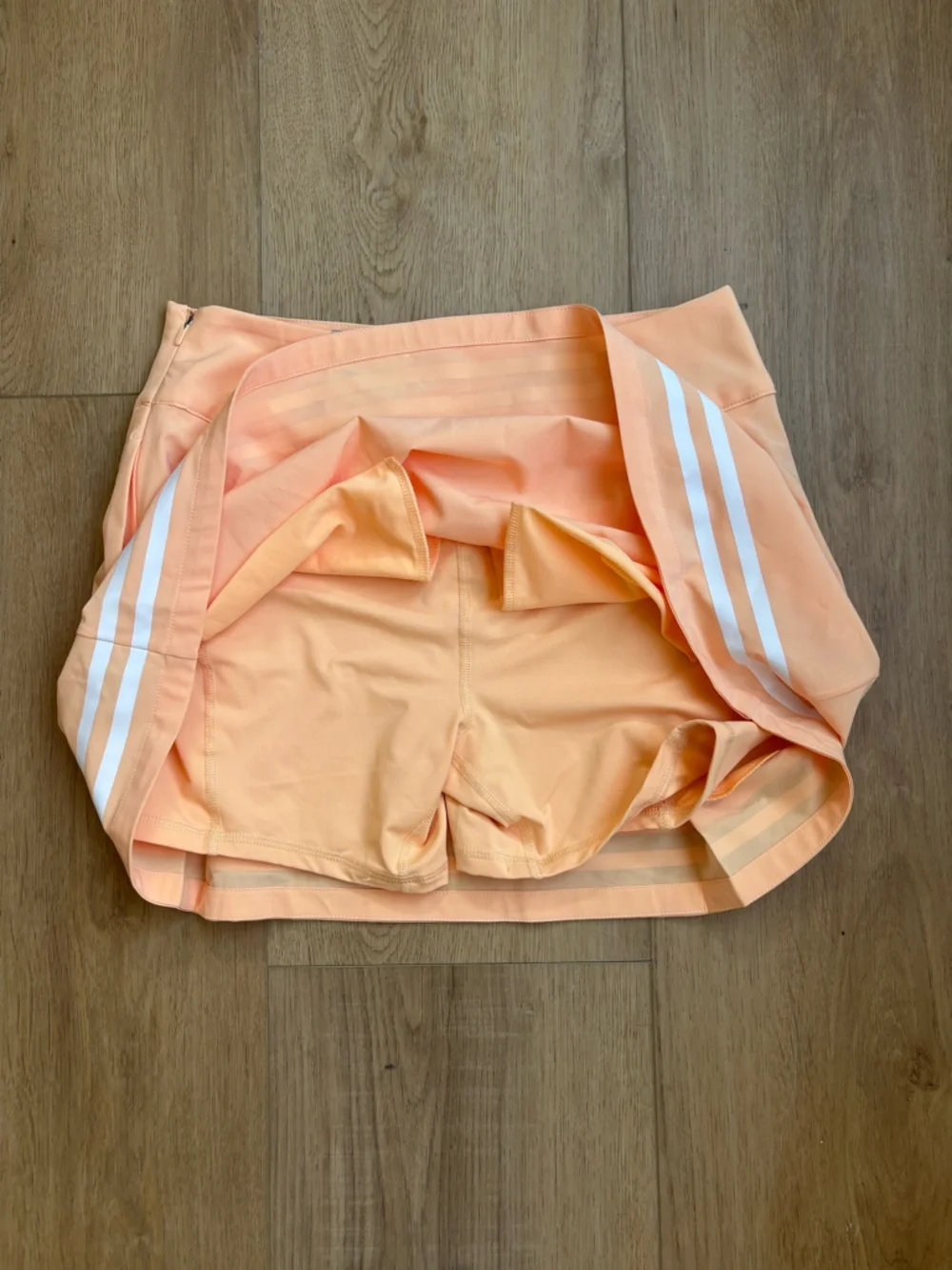 Calia Peach Tennis Side Zip Skort with White Stripes High Waisted Size 4
